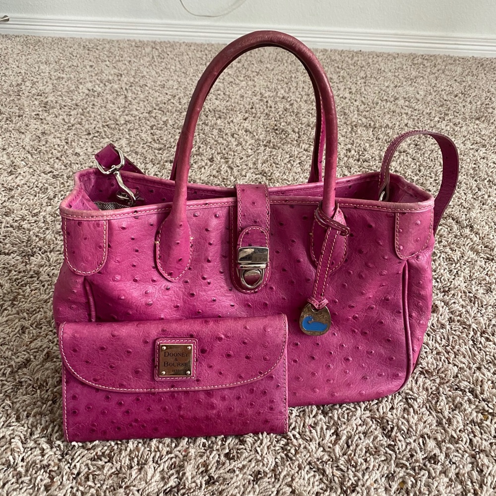 Small double handle Dooney Bourke Purse